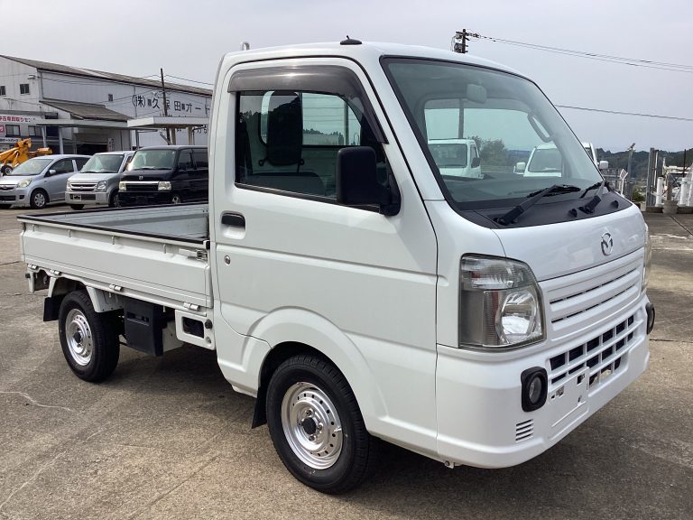 「スクラムトラック 4WD車」の写真