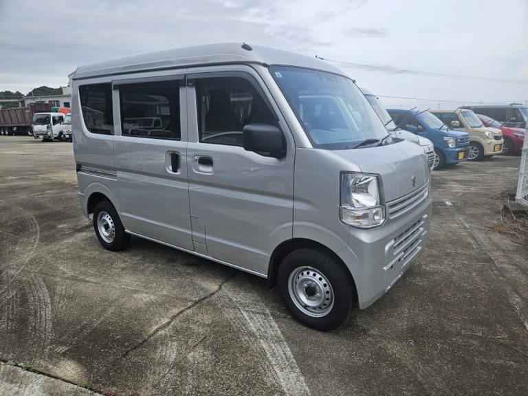 「エブリィ」の写真