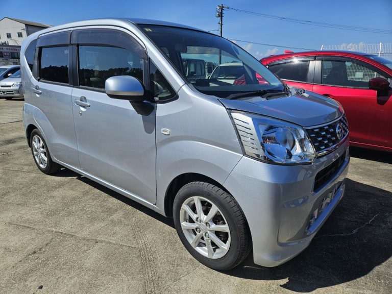 「ムーヴ」の写真